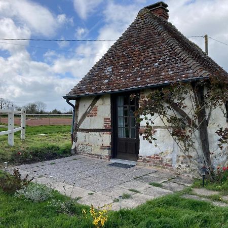 Villa Tiny house du Haras Cour Lozey à Sainte-Marguerite-des-Loges Extérieur photo